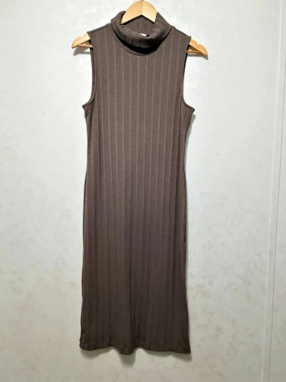 Nine West Ribbed Sleeveless Maxi Dress in Brown Size XL